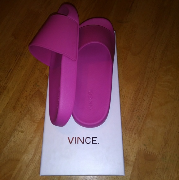 New VINCE Westcoast Magenta Slide In - Picture 2 of 5
